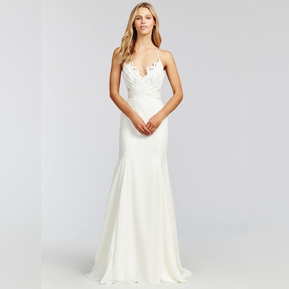 Hayley Paige Saylor Wedding Dress with an attachable tulle skirt